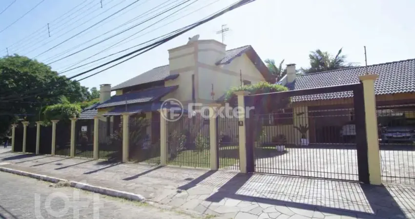 Casa com 4 quartos à venda na Rua Canadá, 675, São José, Canoas