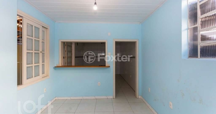 Casa com 3 quartos à venda na Rua Doutor Sebastião Leão, 179, Azenha, Porto Alegre