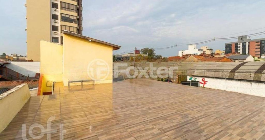 Casa com 4 quartos à venda na Rua Leopoldo de Freitas, 5, Passo da Areia, Porto Alegre