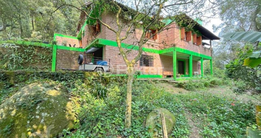 Casa com 6 quartos à venda na Rua Monteverde, 128, Cascata, Porto Alegre