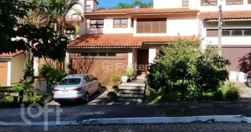 Casa em condomínio fechado com 4 quartos à venda na Rua Fernando Osório, 90, Teresópolis, Porto Alegre