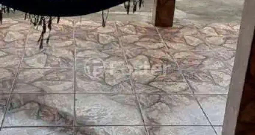 Casa com 3 quartos à venda na Rua Teresópolis, 472, Parque da Matriz, Cachoeirinha