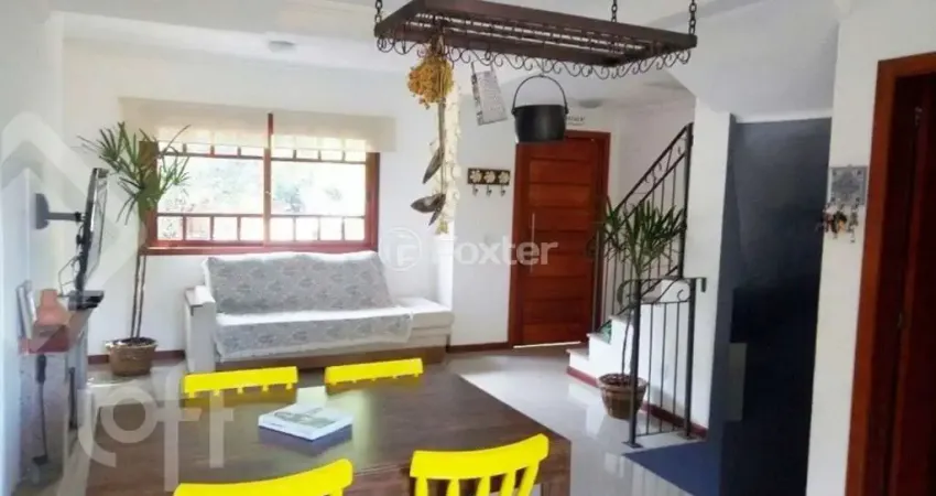 Casa em condomínio fechado com 3 quartos à venda na Avenida Heitor Vieira, 822, Belém Novo, Porto Alegre