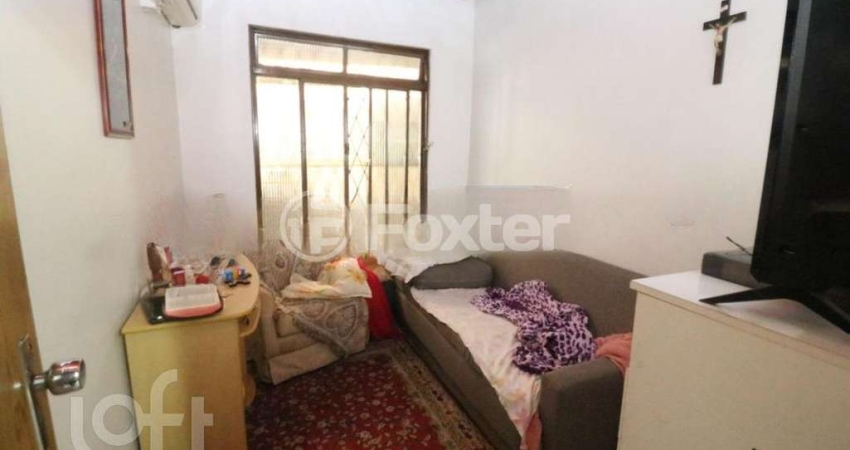 Casa com 3 quartos à venda na Avenida São Sebastião, 197, Nonoai, Porto Alegre
