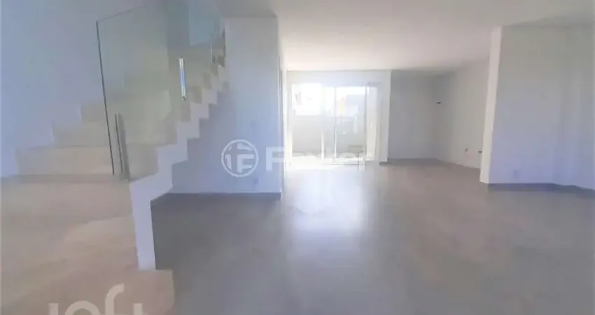 Casa com 3 quartos à venda na Rua Manoel Victorio Nunes, 573, Parque da Matriz, Cachoeirinha