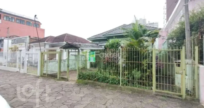 Casa com 3 quartos à venda na Rua Barão do Guaíba, 500, Menino Deus, Porto Alegre