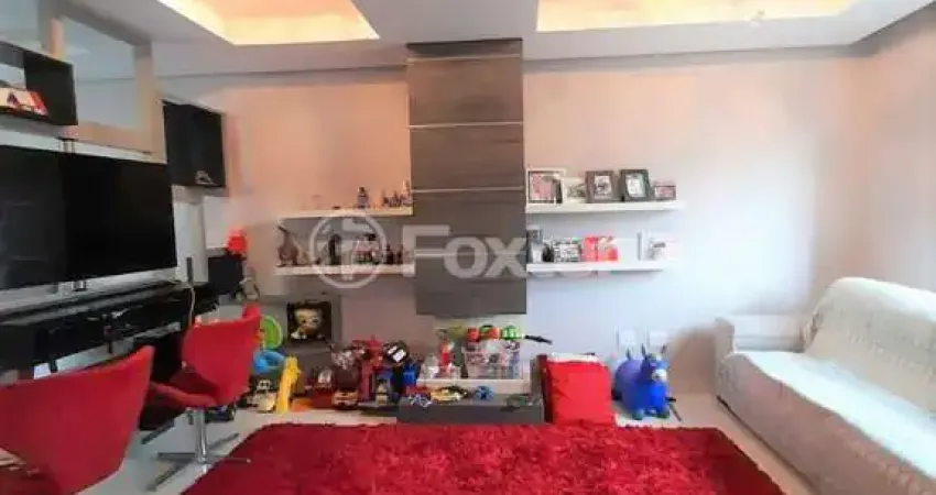 Casa com 3 quartos à venda na Rua Roberto Santini, 44, Hípica, Porto Alegre