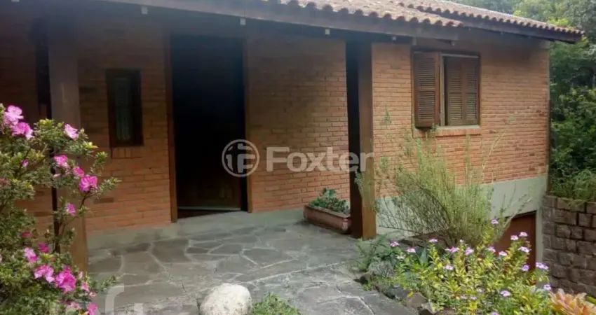 Casa com 2 quartos à venda na Estrada das Furnas, 700, Vila Nova, Porto Alegre