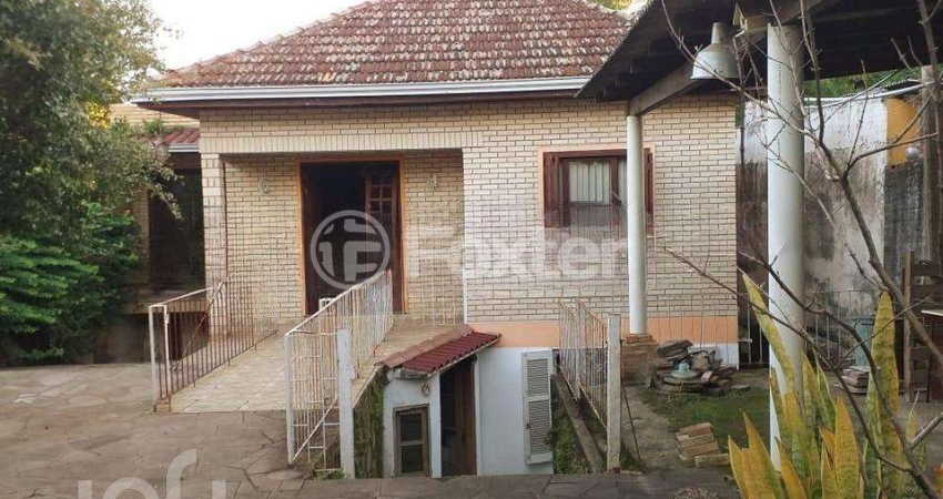 Casa com 7 quartos à venda na Avenida Ester, 139, Glória, Porto Alegre