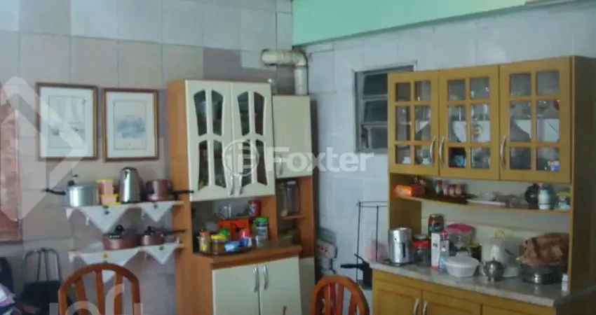Casa com 3 quartos à venda na Rua Manduca Rodrigues, 566, Glória, Porto Alegre