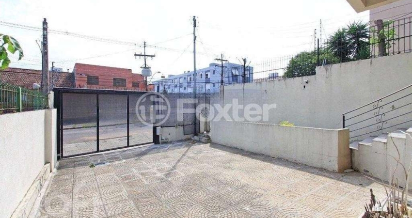 Casa com 3 quartos à venda na Rua Professor Carvalho Freitas, 535, Teresópolis, Porto Alegre