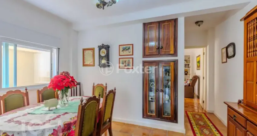 Casa com 3 quartos à venda na Rua Pedro Velho, 382, Partenon, Porto Alegre