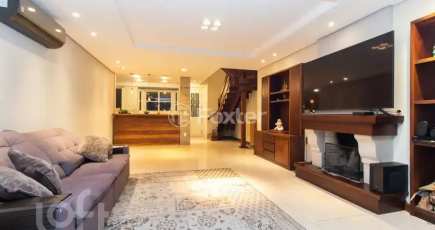 Casa em condomínio fechado com 3 quartos à venda na Rua Padre João Batista Reus, 68, Vila Conceição, Porto Alegre