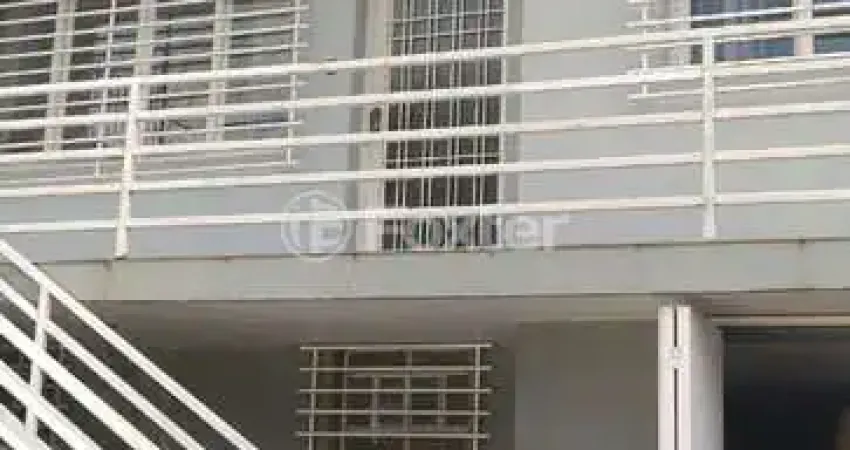 Casa com 4 quartos à venda na Avenida Professor Oscar Pereira, 1322, Azenha, Porto Alegre