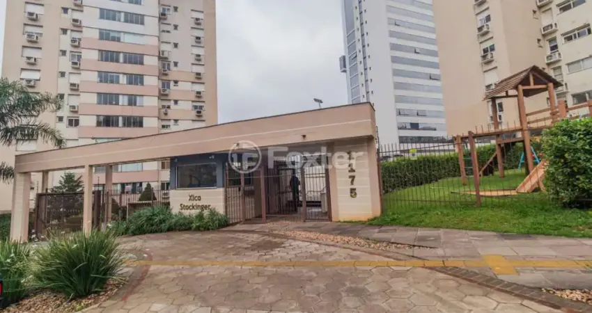 Apartamento com 3 quartos à venda na Avenida General Barreto Viana, 1175, Chácara das Pedras, Porto Alegre