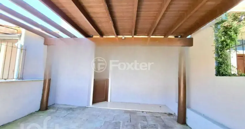 Casa com 2 quartos à venda na Rua Silvestre Sauter, 22, Hípica, Porto Alegre