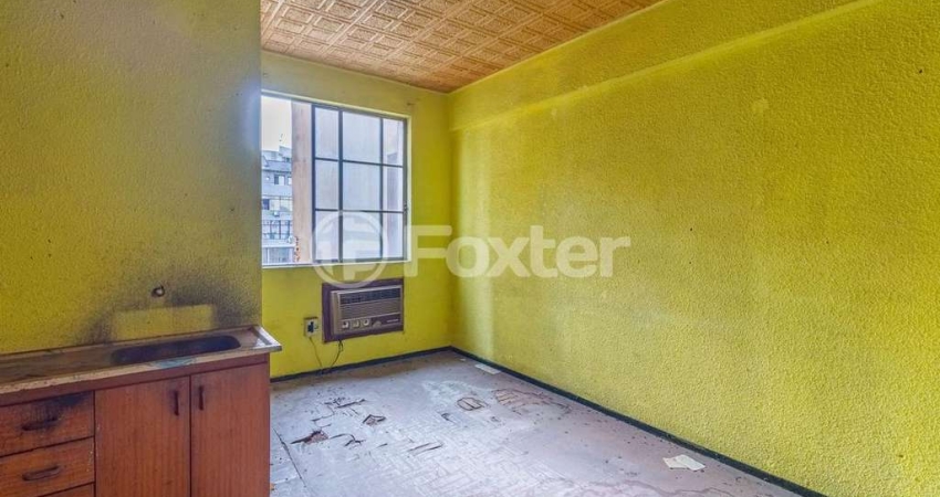 Sala comercial com 1 sala à venda na Rua Vigário José Inácio, 371, Centro Histórico, Porto Alegre