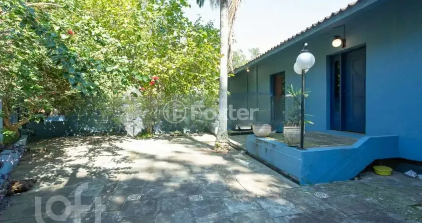 Casa com 4 quartos à venda na Rua Simão Bolívar, 455, Vila Conceição, Porto Alegre