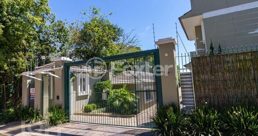 Casa em condomínio fechado com 4 quartos à venda na Rua Doutor Mário Totta, 382, Tristeza, Porto Alegre
