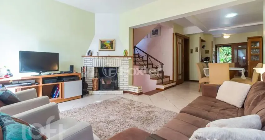 Casa em condomínio fechado com 4 quartos à venda na Rua Landel de Moura, 744, Tristeza, Porto Alegre