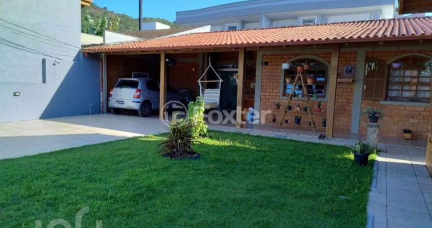 Casa com 4 quartos à venda na Rua Franklin Cascaes, 282, Ponta das Canas, Florianópolis