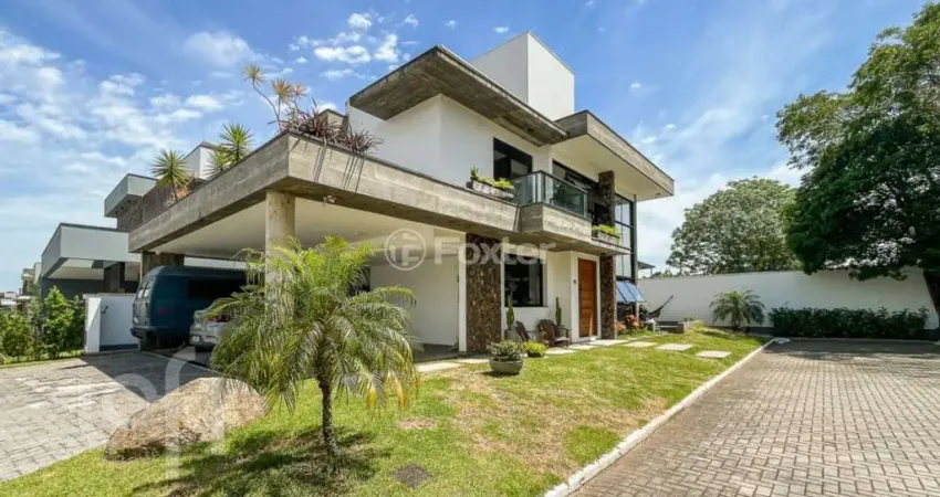 Casa em condomínio fechado com 4 quartos à venda na Rua do Gramal, 1491, Campeche, Florianópolis