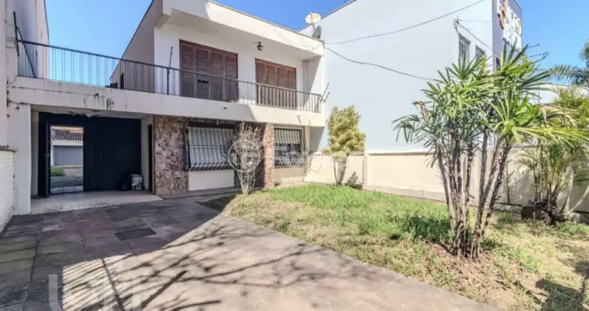 Casa com 3 quartos à venda na Rua Chile, 643, Jardim Botânico, Porto Alegre