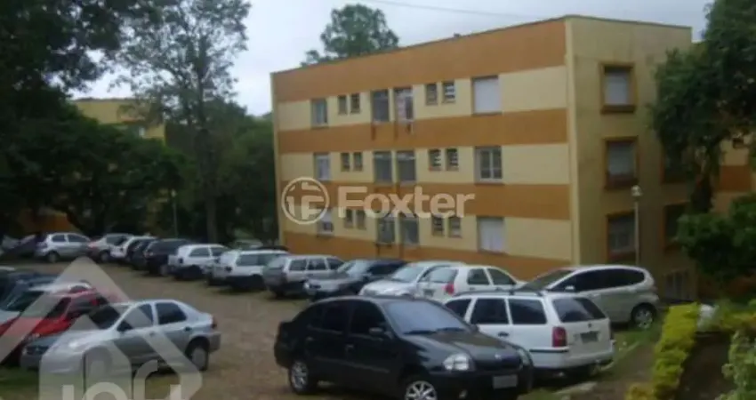Apartamento com 3 quartos à venda na Rua Carlos Ferreira, 335, Teresópolis, Porto Alegre