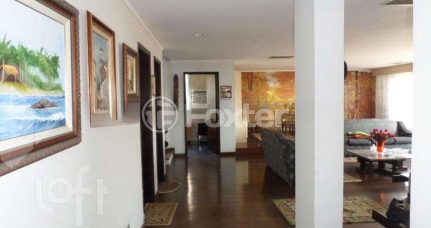 Casa com 4 quartos à venda na Rua Caeté, 1047, Vila Assunção, Porto Alegre