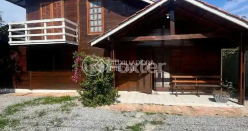 Casa com 5 quartos à venda na Servidão Hibisco do Sul, 238, Campeche, Florianópolis