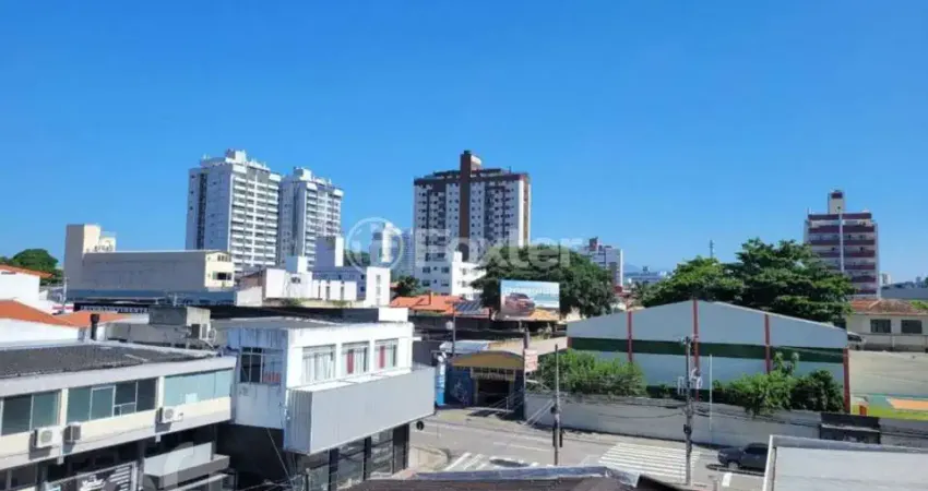 Apartamento com 3 quartos à venda na Rua Bernardino Vaz, 144, Estreito, Florianópolis