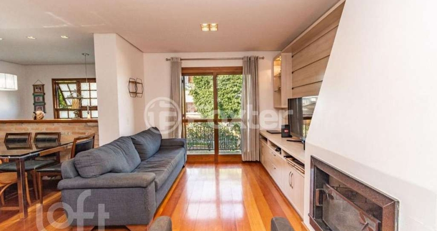 Casa com 4 quartos à venda na Avenida Circular, 722, Vila Jardim, Porto Alegre