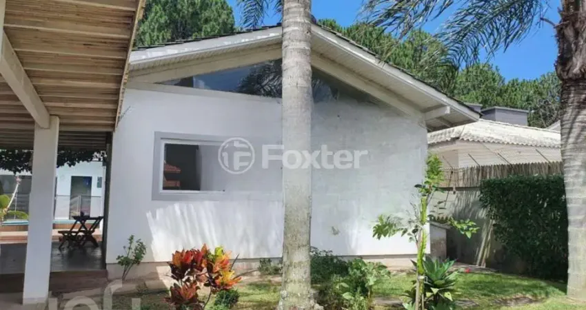 Casa com 3 quartos à venda na Rua Huberto Rohden, 825, Campeche, Florianópolis