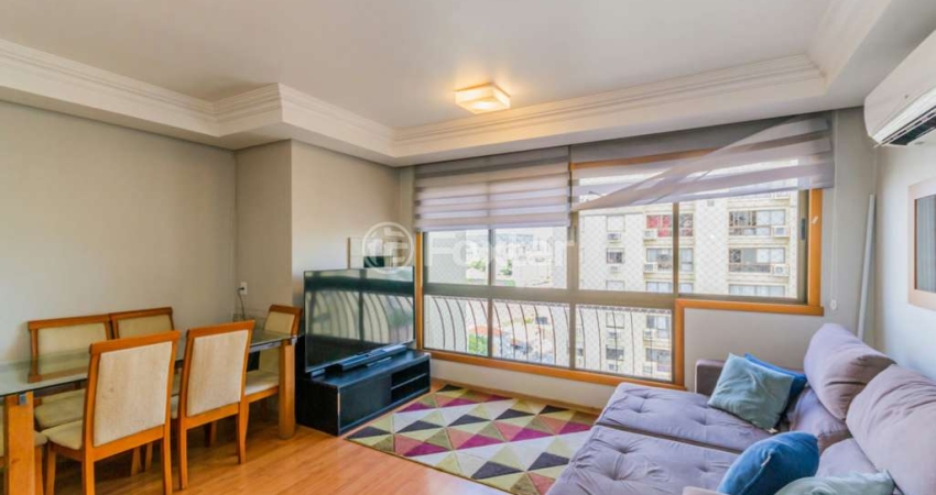 Apartamento com 3 quartos à venda na Avenida Grécia, 1100, Passo da Areia, Porto Alegre