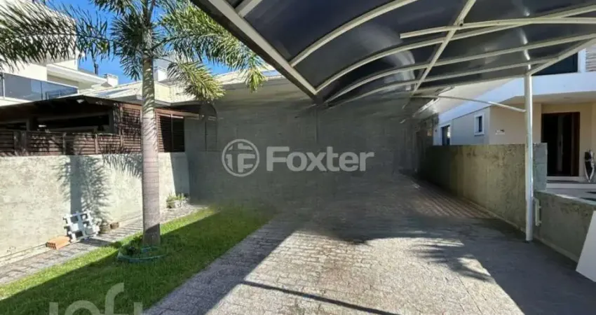 Casa com 3 quartos à venda na Rua do Ipê da Várzea, 84, Cachoeira do Bom Jesus, Florianópolis