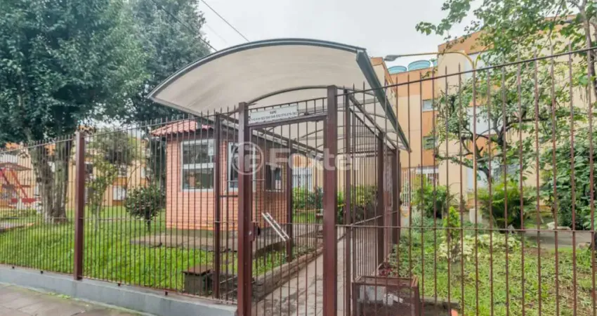 Apartamento com 1 quarto à venda na Rua Sapê, 552, Passo da Areia, Porto Alegre
