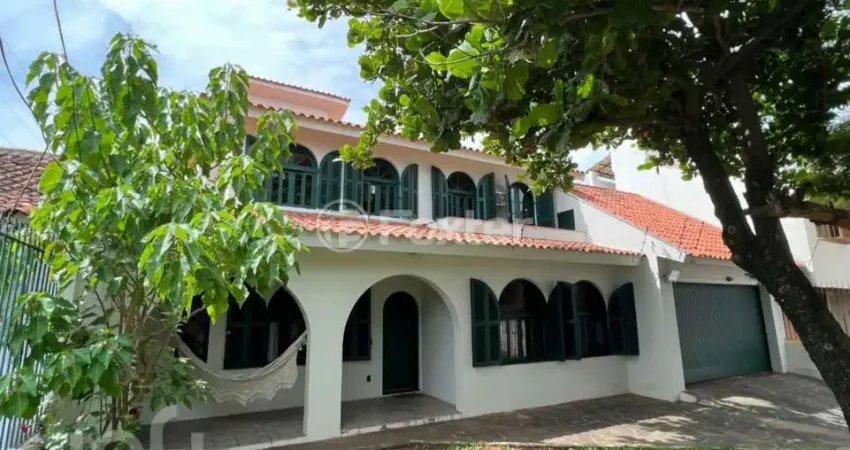 Casa com 4 quartos à venda na Rua Reverendo Orlando Baptista, 50, Vila João Pessoa, Porto Alegre