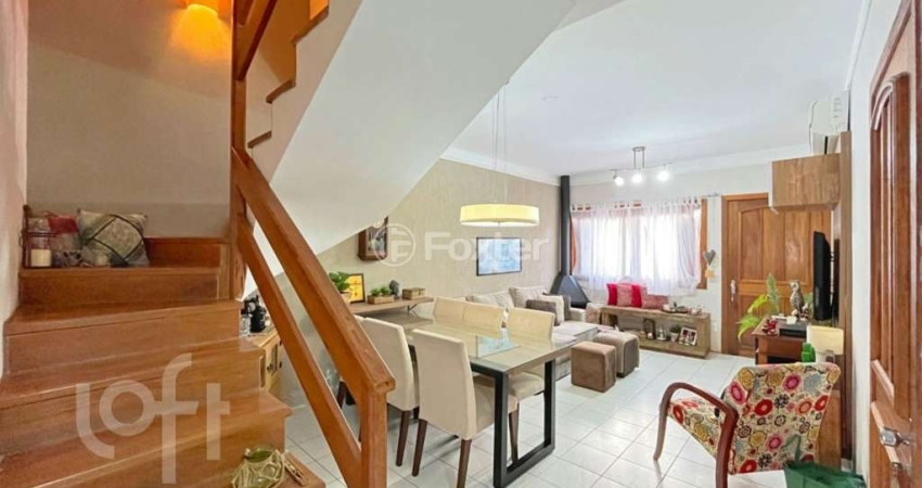 Casa em condomínio fechado com 3 quartos à venda na Avenida Orleaes, 105, Guarujá, Porto Alegre