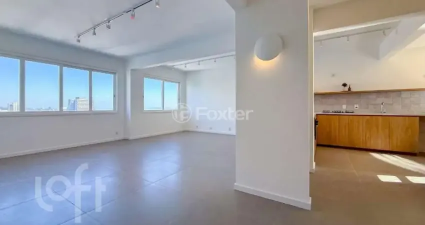 Apartamento com 3 quartos à venda na Rua Duque de Caxias, 1303, Centro Histórico, Porto Alegre