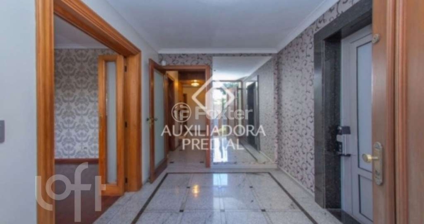 Casa com 3 quartos à venda na Travessa Farroupilha, 95, Bela Vista, Porto Alegre
