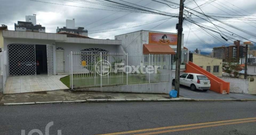 Casa com 3 quartos à venda na Rua Felipe Neves, 608, Canto, Florianópolis