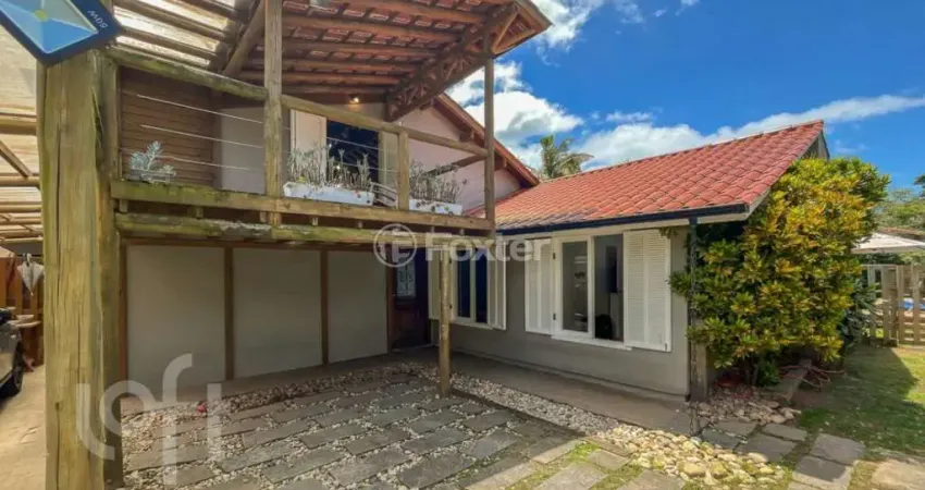 Casa com 3 quartos à venda na Servidão Sodré, 157, Lagoa da Conceição, Florianópolis