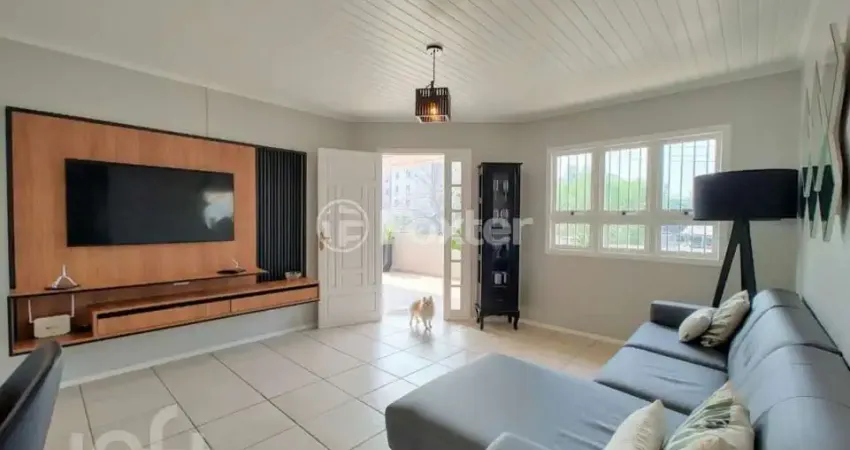 Casa com 3 quartos à venda na Rua Sapiranga, 1330, Canudos, Novo Hamburgo