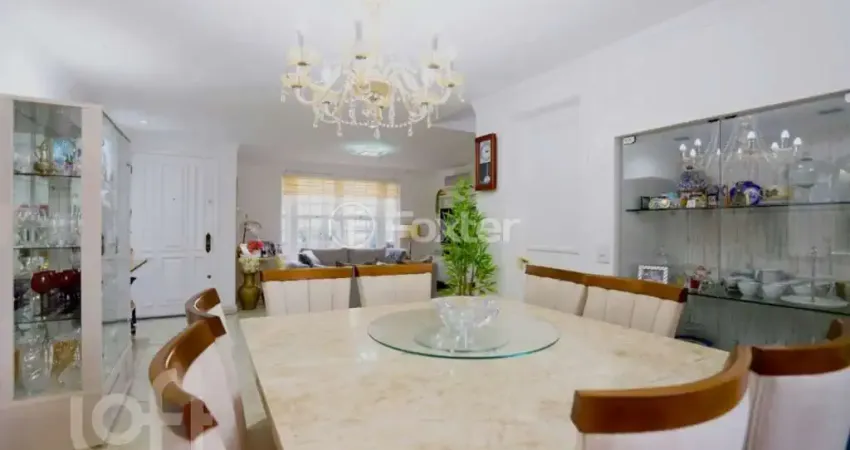 Casa com 3 quartos à venda na Rua Doutor Barbosa Gonçalves, 230, Chácara das Pedras, Porto Alegre