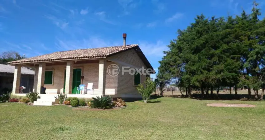Fazenda com 1 sala à venda na undefined Da Lagoa Branca, 32, Morro Grande, Viamão