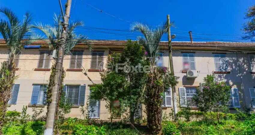 Apartamento com 4 quartos à venda na Rua Rio Pardo, 63, Passo da Areia, Porto Alegre