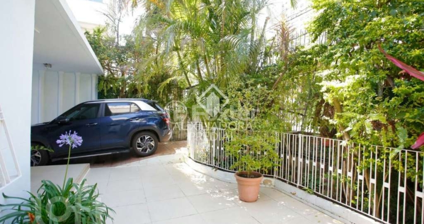 Casa com 4 quartos à venda na Rua Luiz Cosme, 71, Passo da Areia, Porto Alegre