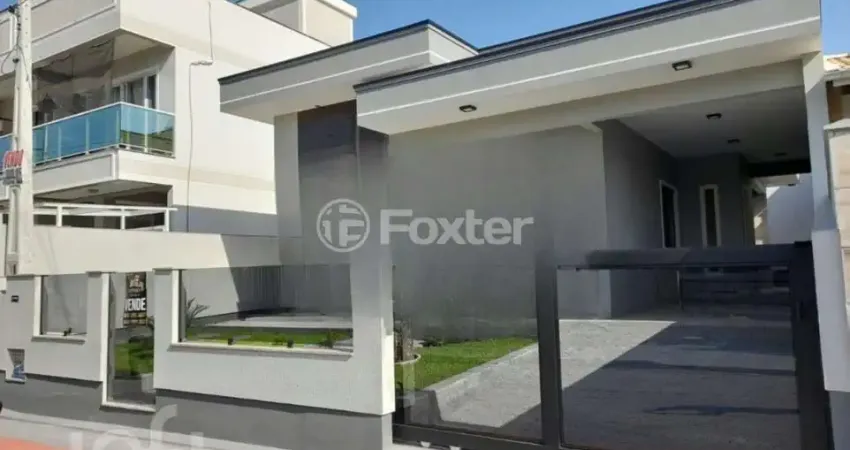 Casa com 3 quartos à venda na Rua das Pitangueiras, 89, Madri, Palhoça
