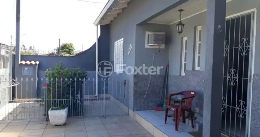 Casa com 3 quartos à venda na Rua Itapetininga, 350, Parque da Matriz, Cachoeirinha