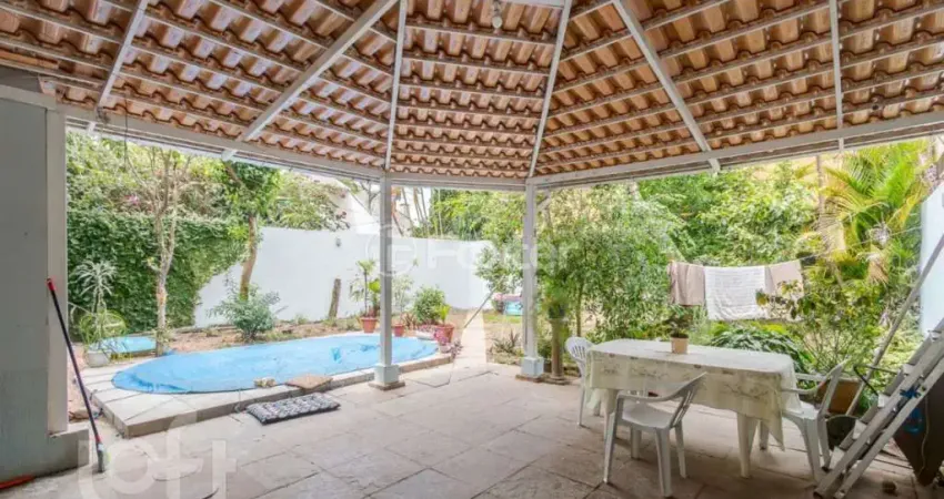 Casa com 3 quartos à venda na Rua das Bromélias, 247, Estância Velha, Canoas